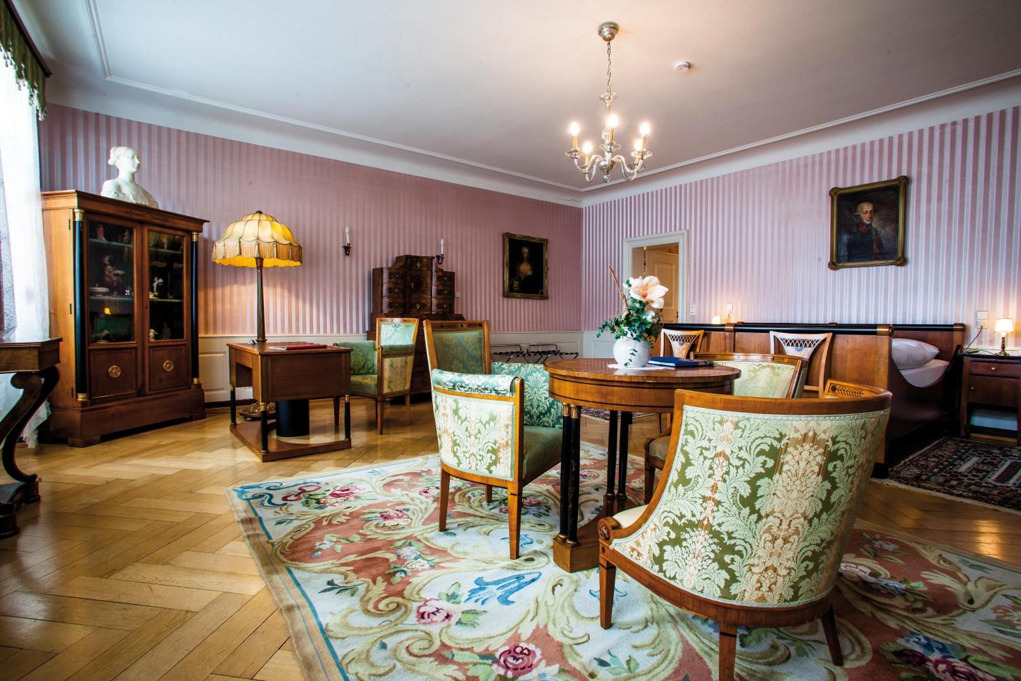 Hotel Boardinghouse Sonne Offenburg Esterno foto